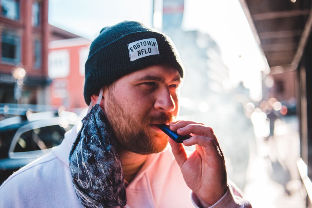 How to Choose the Right Vape for Beginners